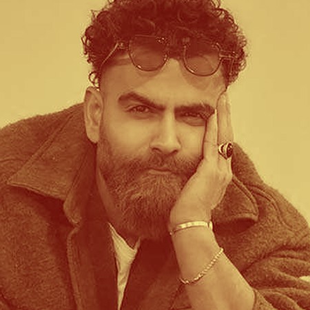 معین زد گفتی فقط مال منی جای تو کی خورده زمین